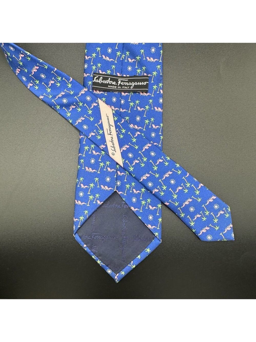 Ferragamo Silk Tie Blue Pink & Green with Palm Trees Lounge Chairs & the Sun - Picture 5 of 16